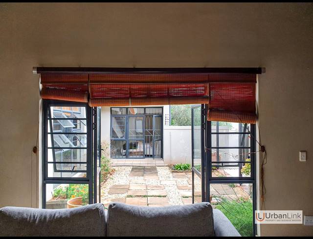 3 BEDROOM FREEHOLD FOR SALE IN SAFARI GARDENS